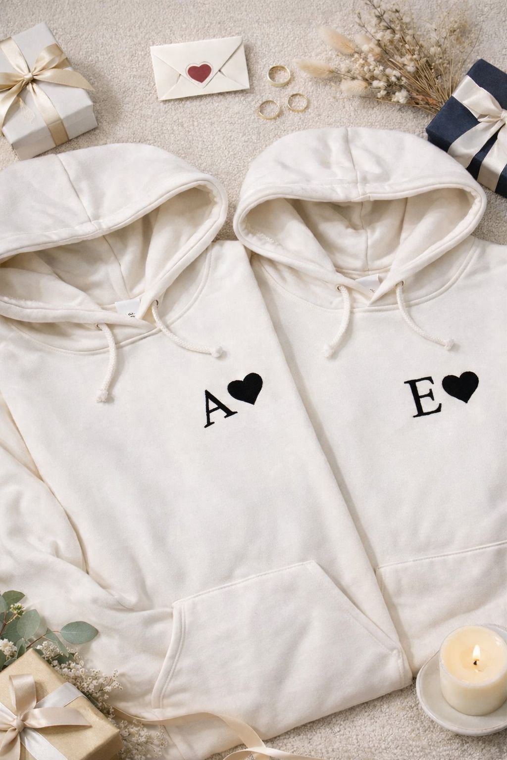 🤍 Sweats Matching Couple – Iniciais & Coração